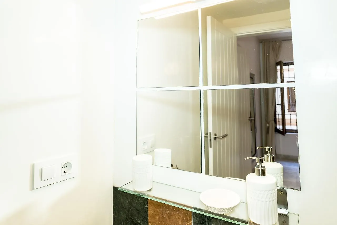 Apartment Entalladores Seville Spain